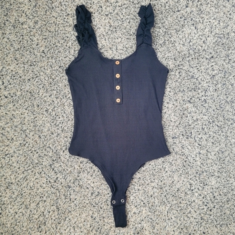Forever 21 Ribbed Ruffle Strap Bodysuit